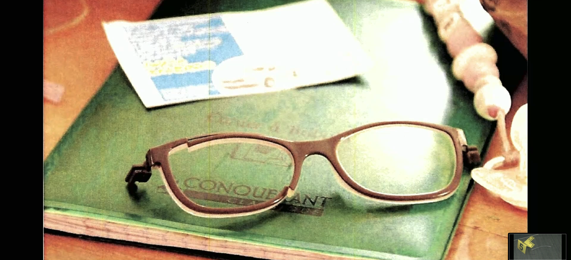 Lunettes attribuées à Delphine Jubillar
